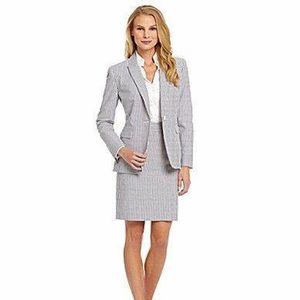 Antonio Melani Angelique Notch Lapel Blazer and Hanson Pencil Skirt Grey Size 0